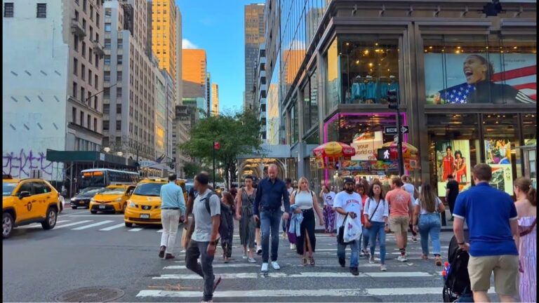 New York City LIVE Manhattan on Wednesday (August 16, 2023)