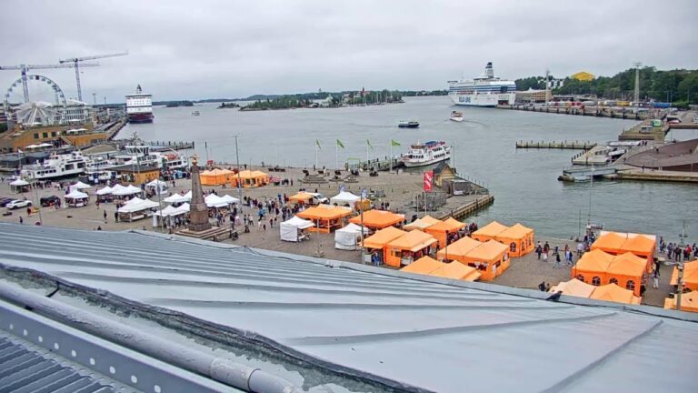 Port of Helsinki – South Harbour Live (Live Camera Axis Q6155-E)