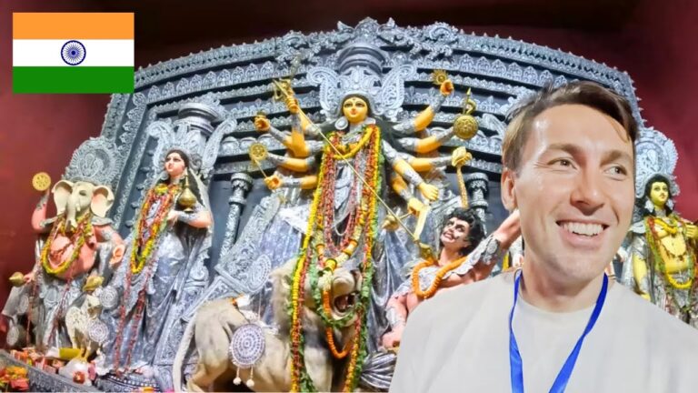 Is This India’s Most Beautiful Festival? 🇮🇳 ( Kolkata Travel Vlog )
