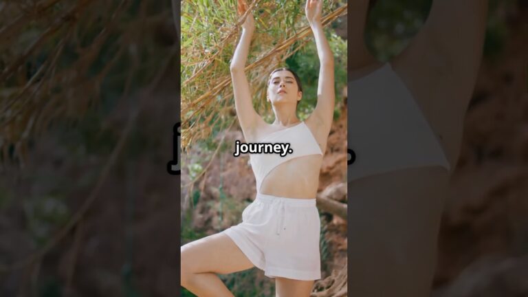 Yoga in St Lucia. #travel #stluciatravelguide #saintlucia #yoga #stlucia LINK IN THE DESCRIPTION.